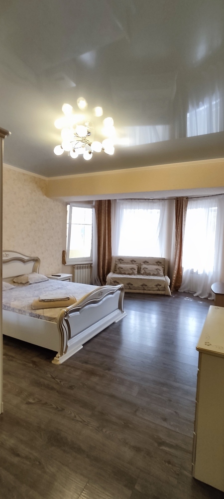 1-к. квартира 50.2 кв.м, 4/5