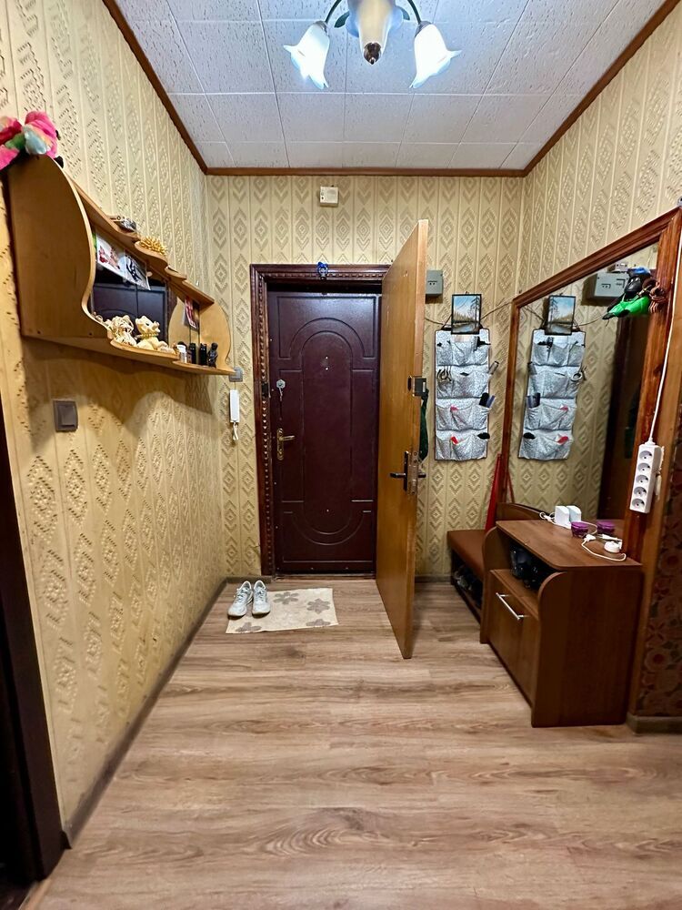 2-к. квартира 65.7 кв.м, 1/9
