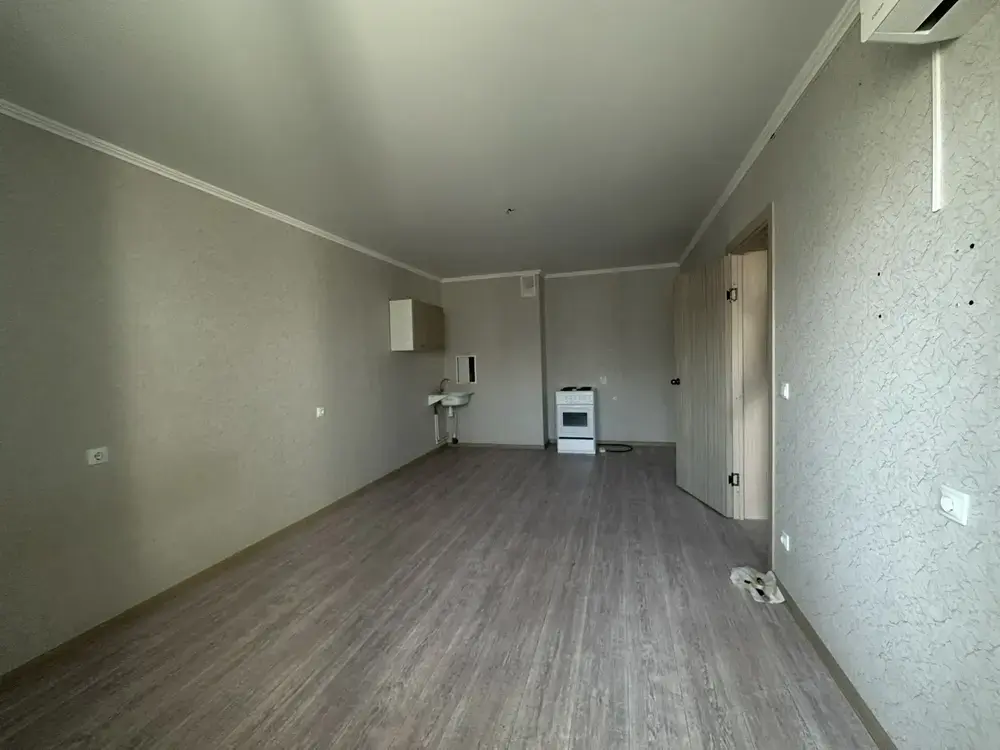 1-к. квартира 37.6 кв.м, 13/16