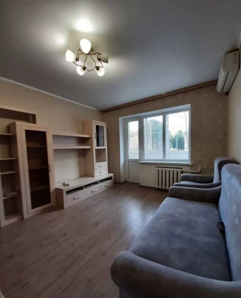 1-к. квартира 40 кв.м, 1/5