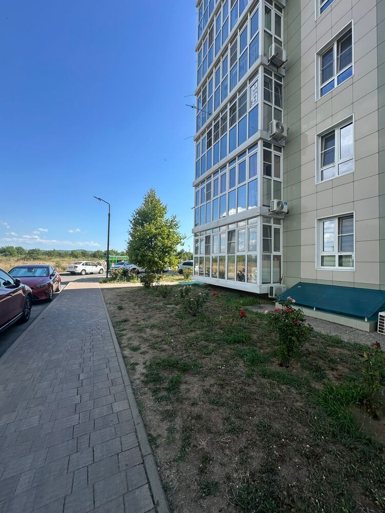2-к. квартира 58 кв.м, 3/8