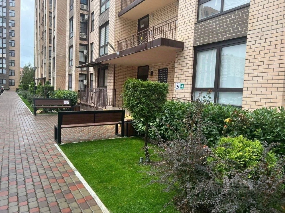 1-к. квартира 47 кв.м, 8/14