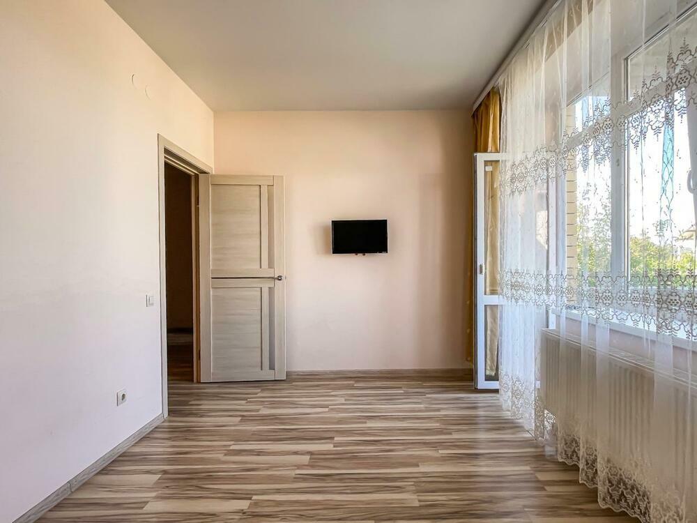 2-к. квартира 55 кв.м, 1/3