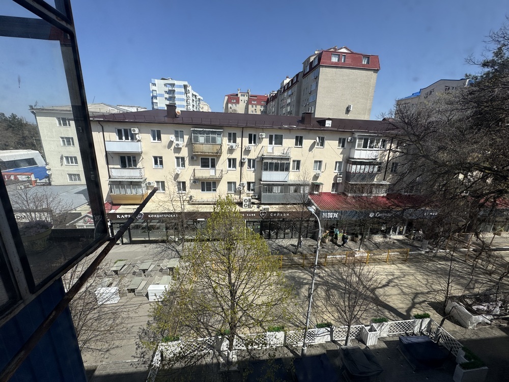 2-к. квартира 45 кв.м, 4/4