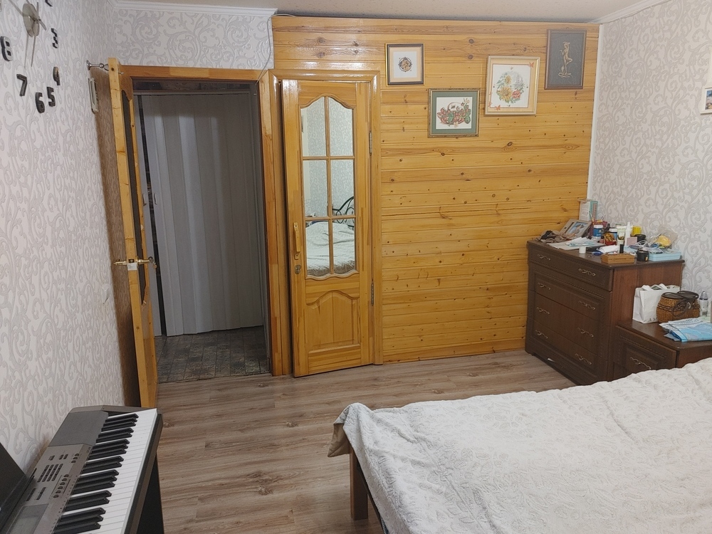 3-к. квартира 117 кв.м, 1/5