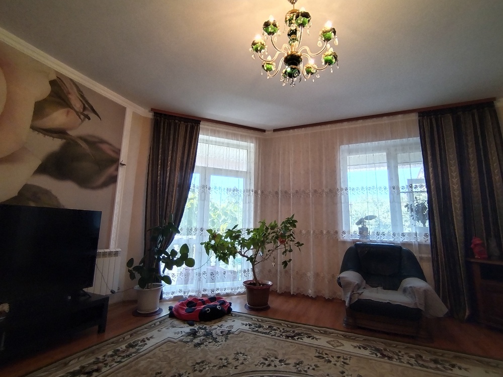 Дом 462 кв.м на участке 10 сот