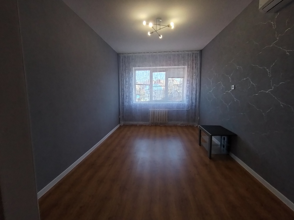 2-к. квартира 43 кв.м, 3/3