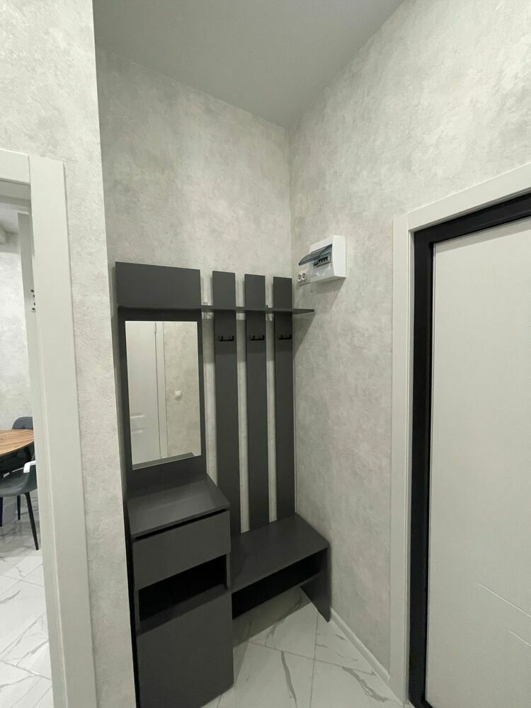 1-к. квартира 34 кв.м, цоколь/5