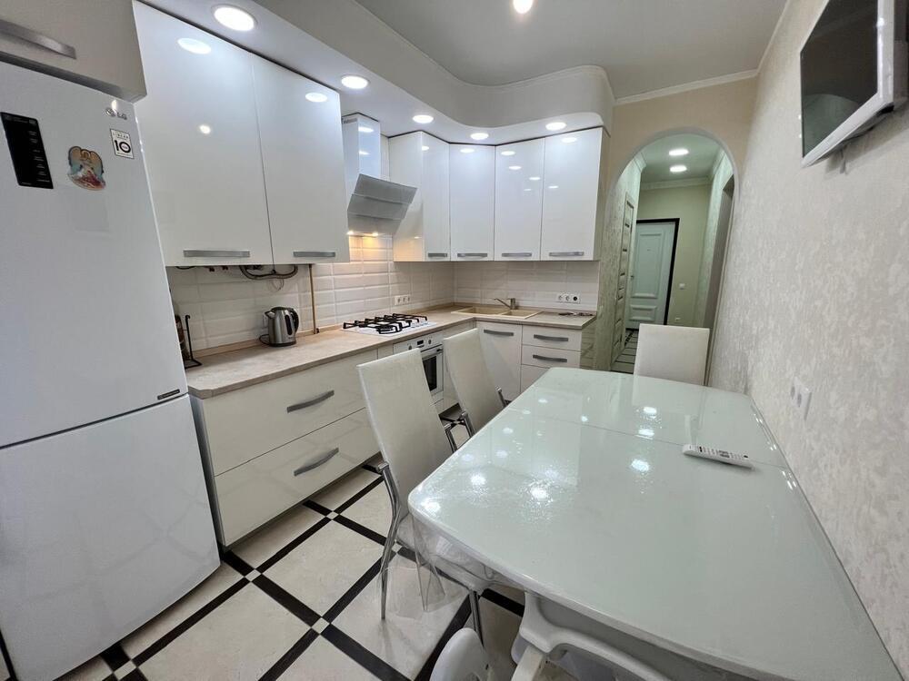 2-к. квартира 62 кв.м, 3/9