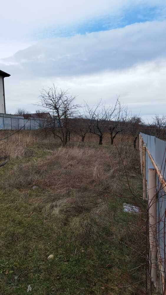 Участок 7 сот. (ИЖС)