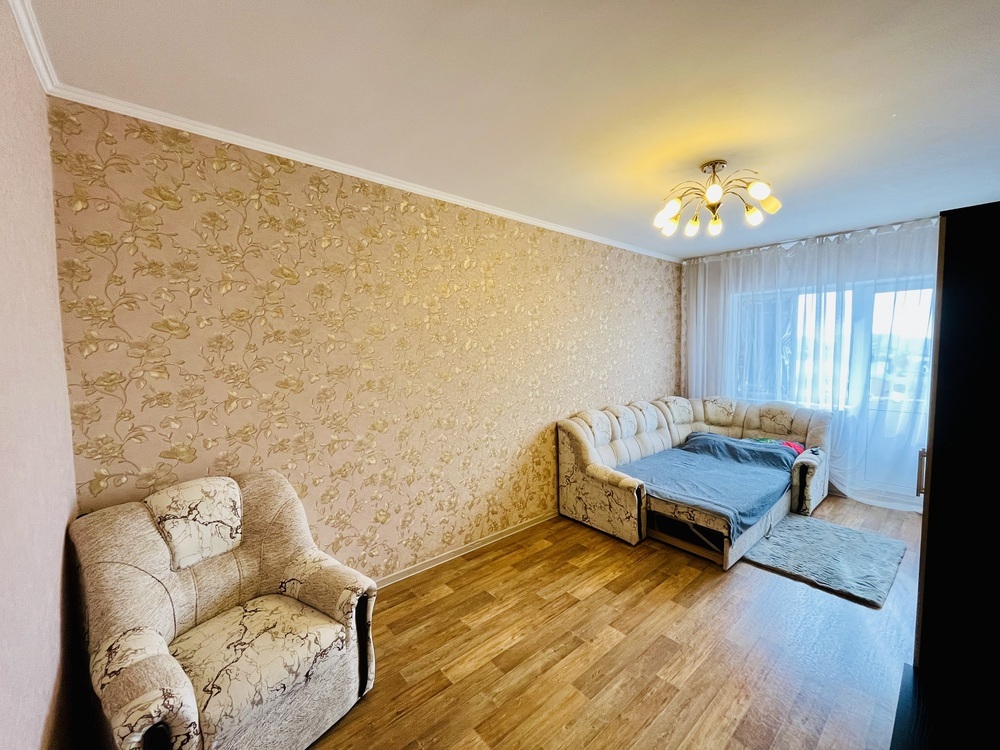 2-к. квартира 73 кв.м, 4/4