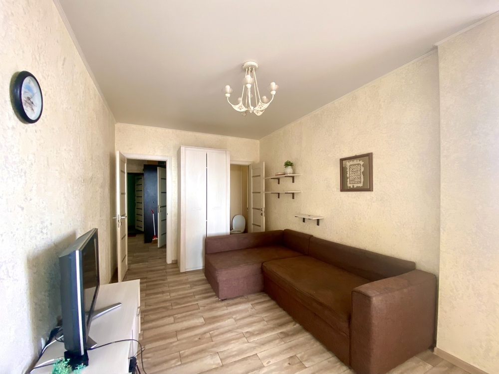 1-к. квартира 58 кв.м, 8/12