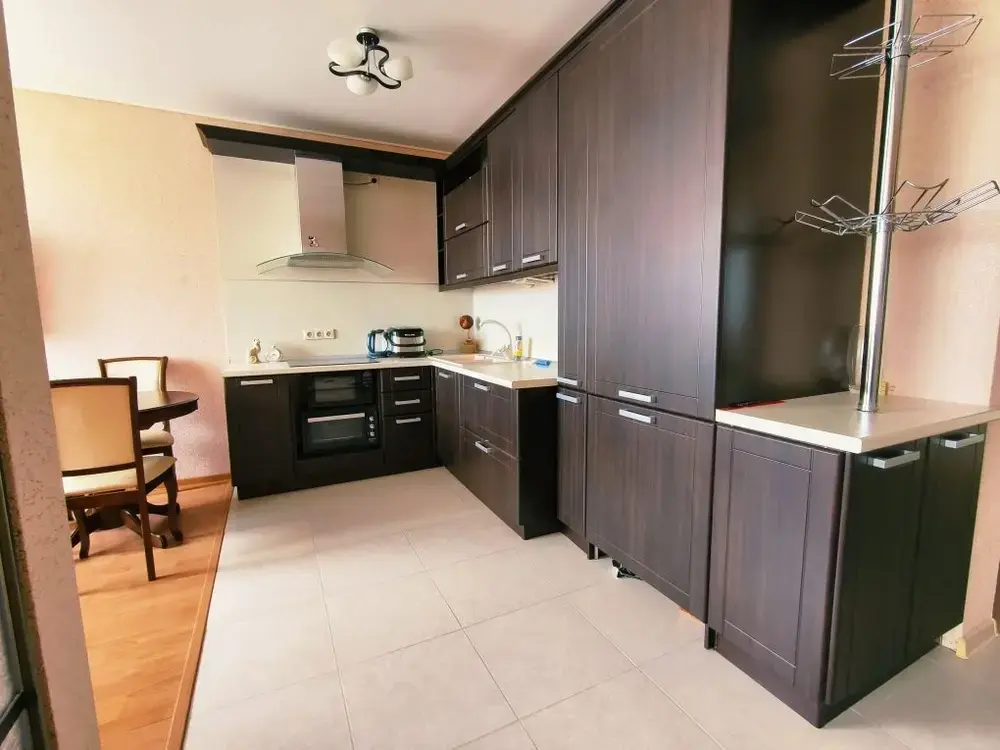 1-к. квартира 41 кв.м, 4/4