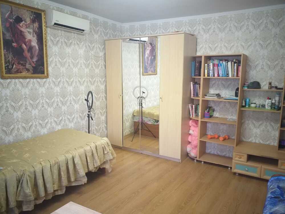 Дом 270 кв.м на участке 3 сот