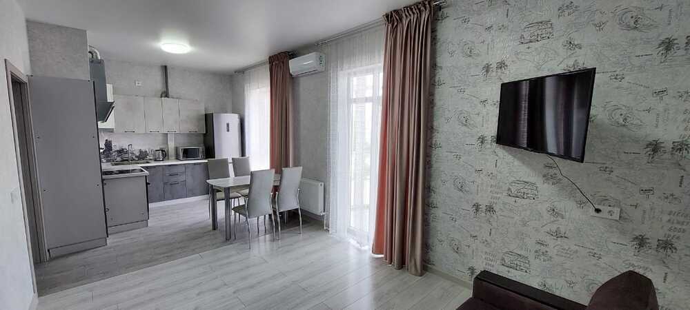 3-к. квартира 80 кв.м, 3/15