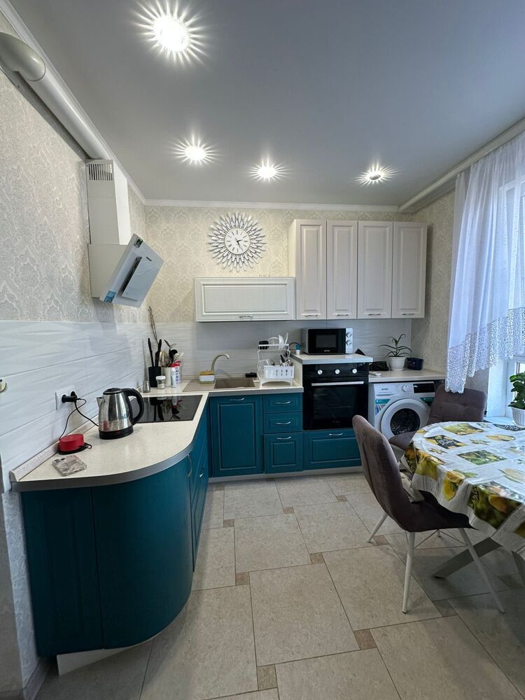 2-к. квартира 58 кв.м, 3/8