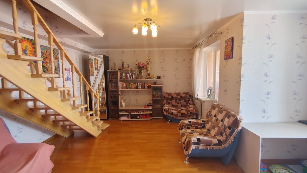 3-к. квартира 130 кв.м, 7/8