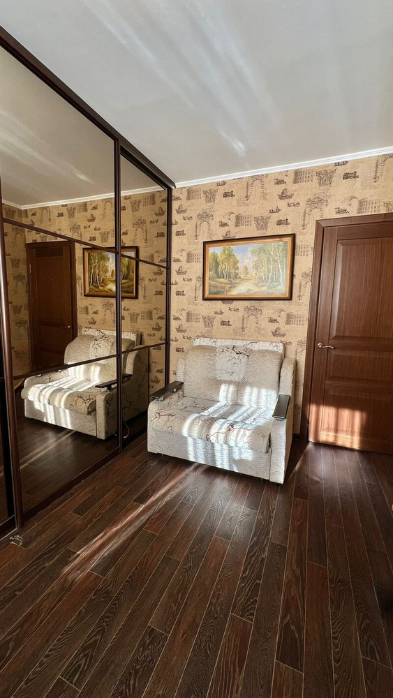 3-к. квартира 84 кв.м, 2/9