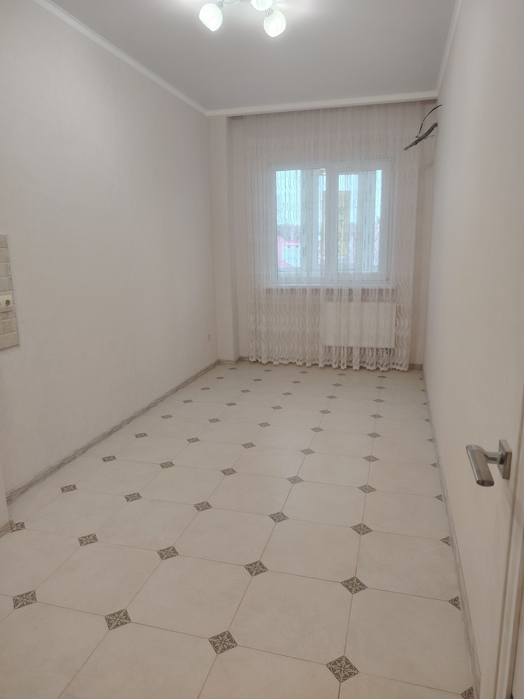 1-к. квартира 57 кв.м, 3/3