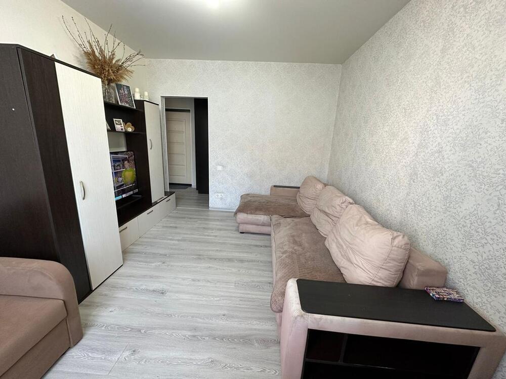 1-к. квартира 34 кв.м, 8/9