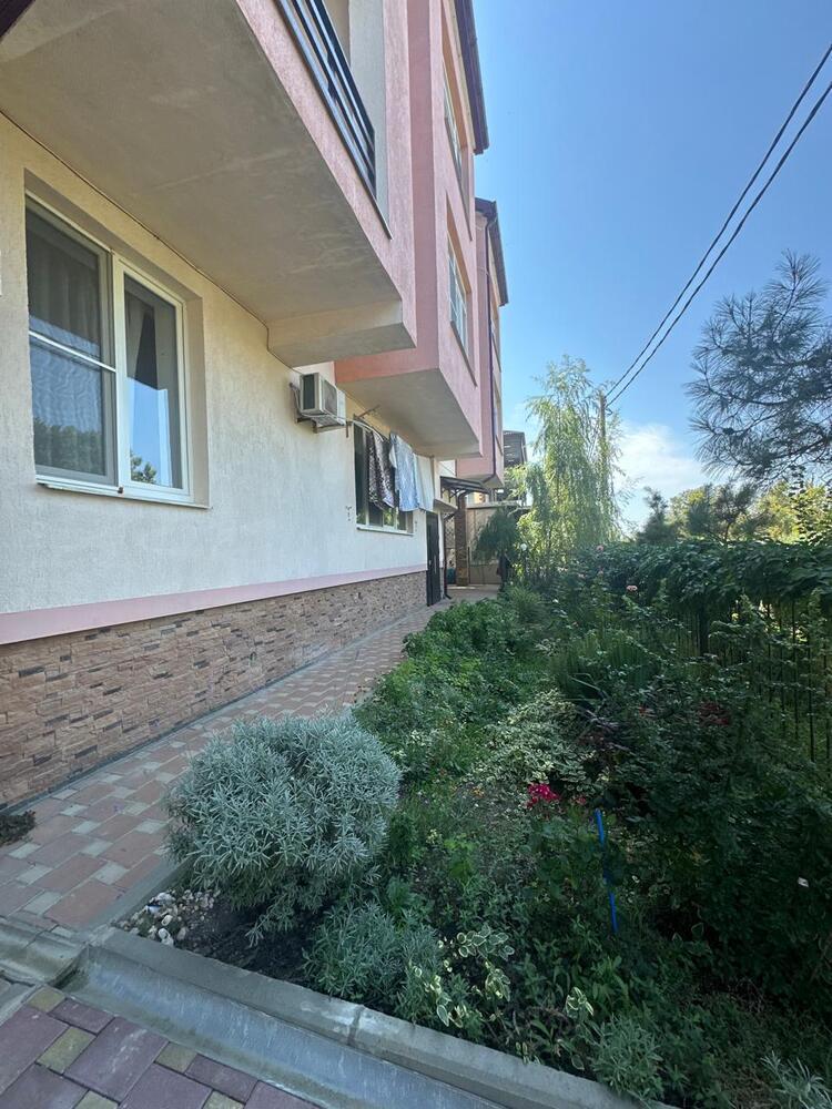 1-к. квартира 40 кв.м, 2/3