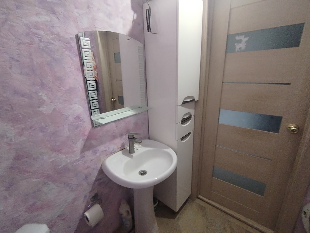 1-к. квартира 47 кв.м, 1/3