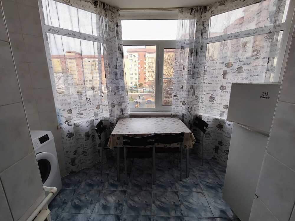 1-к. квартира 45.6 кв.м, 2/5