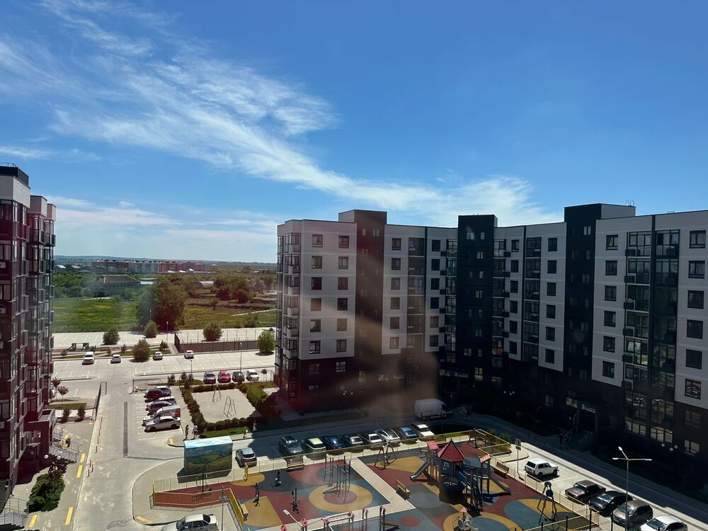 2-к. квартира 71 кв.м, 7/8