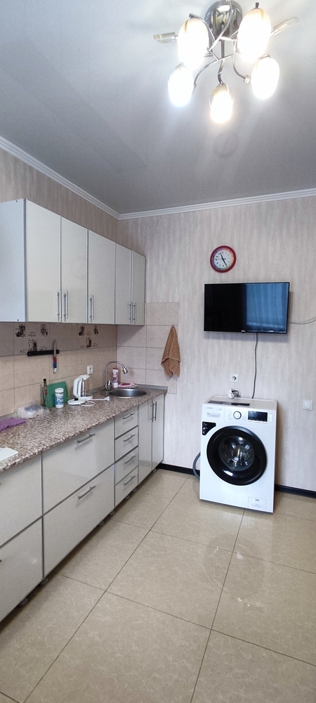 1-к. квартира 50.2 кв.м, 4/5