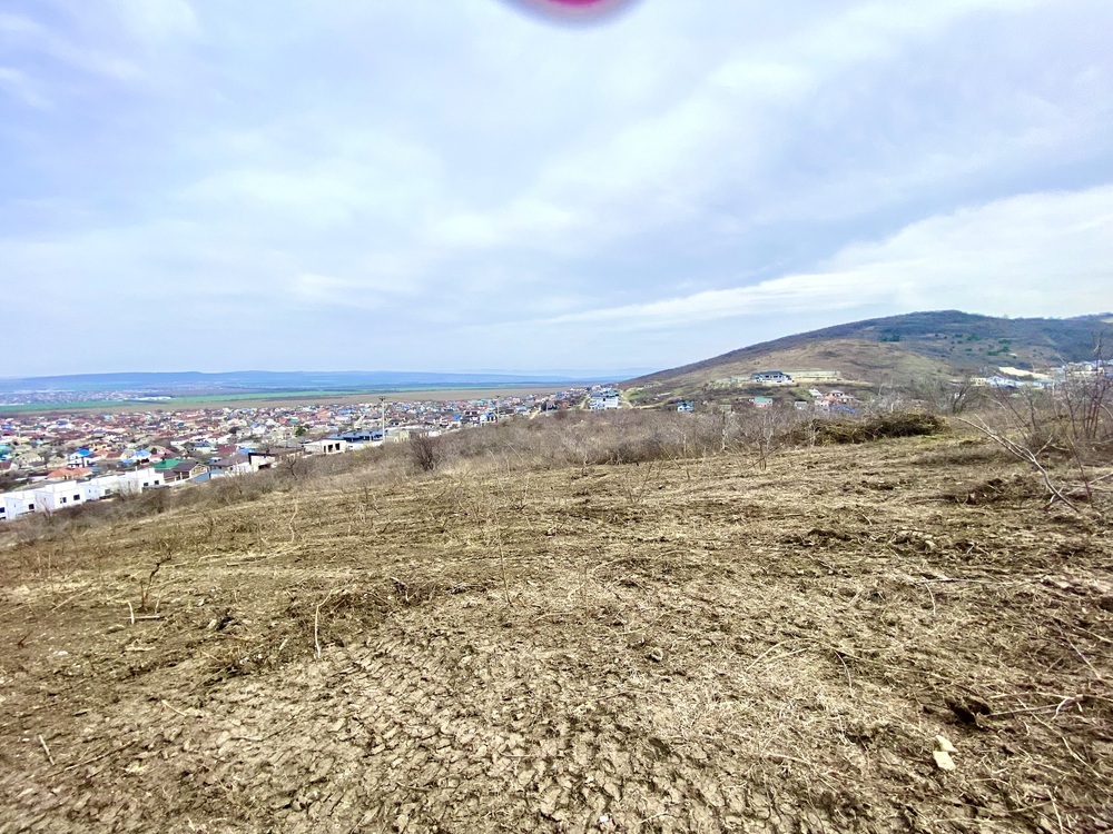 Участок 7 сот. (ИЖС)