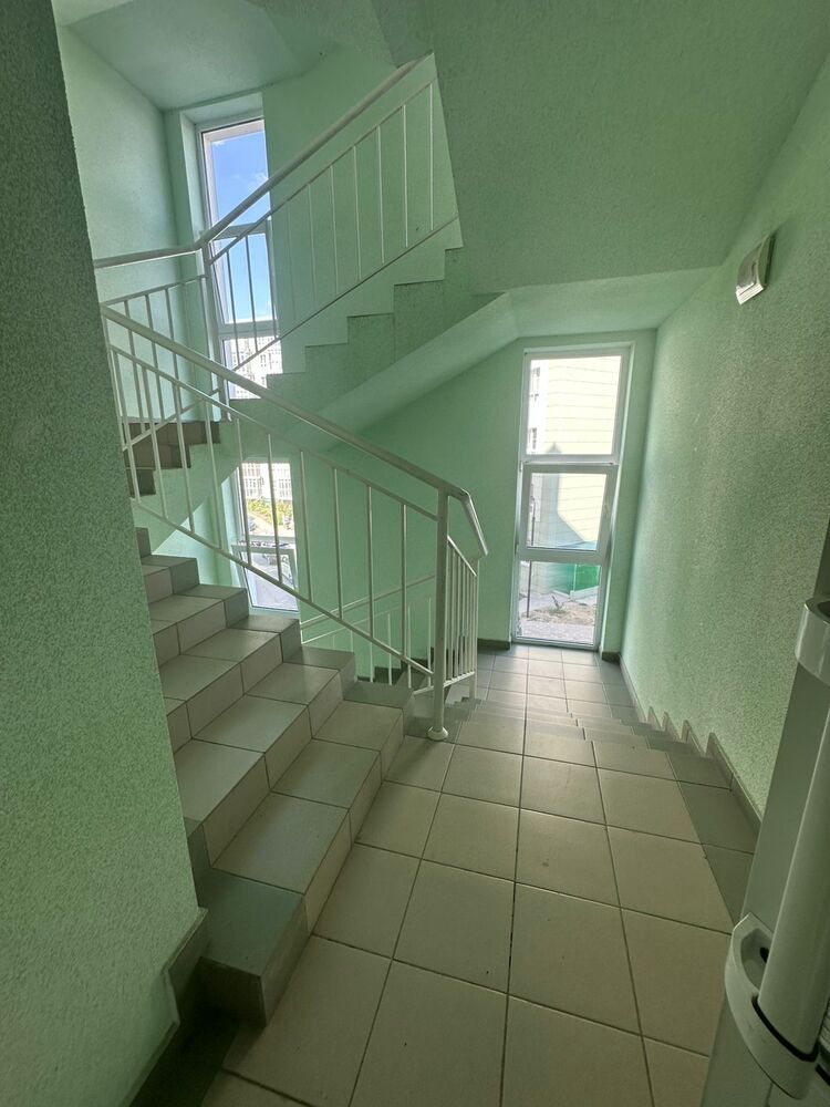 2-к. квартира 58 кв.м, 3/8