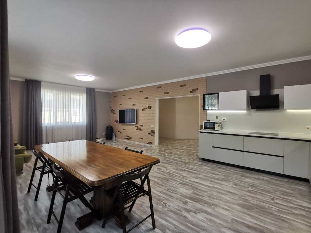 Дом 110 кв.м на участке 5 сот