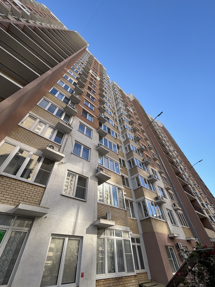 1-к. квартира 43 кв.м, 17/19