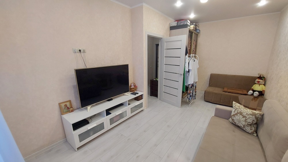 1-к. квартира 35 кв.м, 14/20