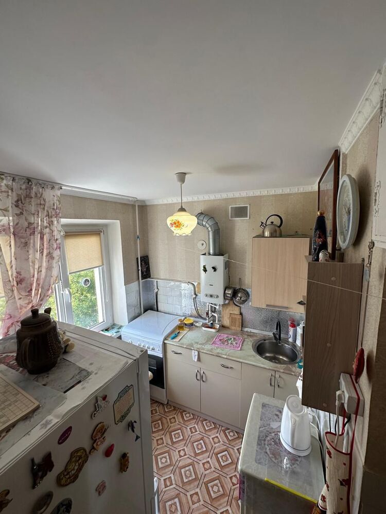 2-к. квартира 40 кв.м, 4/5