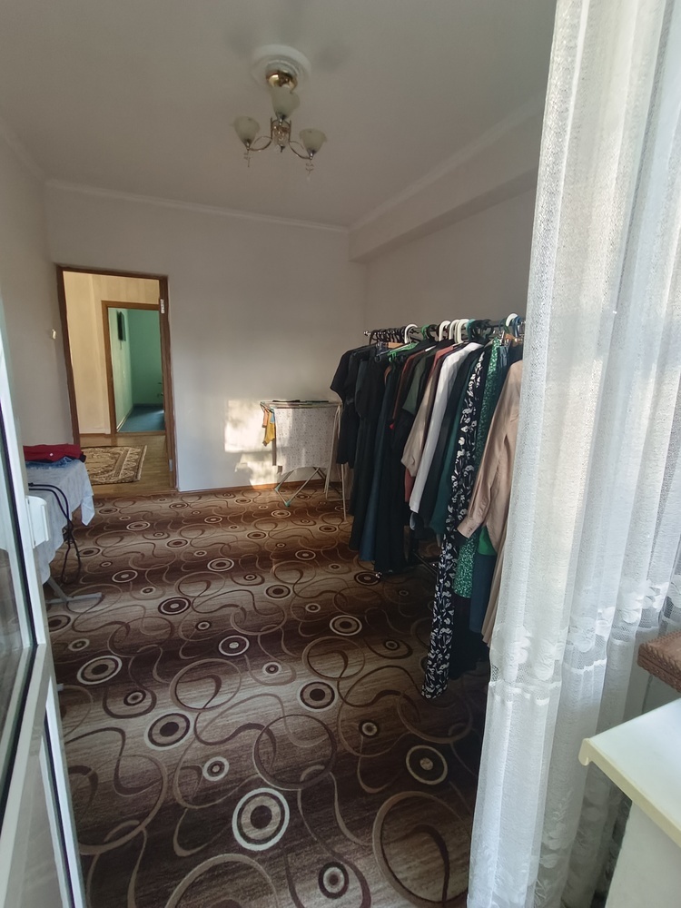 4-к. квартира 111.8 кв.м, 1/7