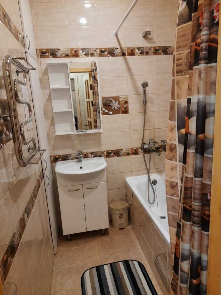 2-к. квартира 65 кв.м, 16/17