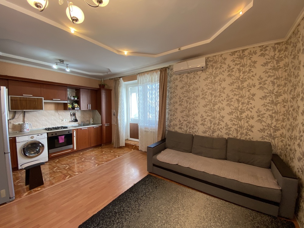 1-к. квартира 63 кв.м, 3/5