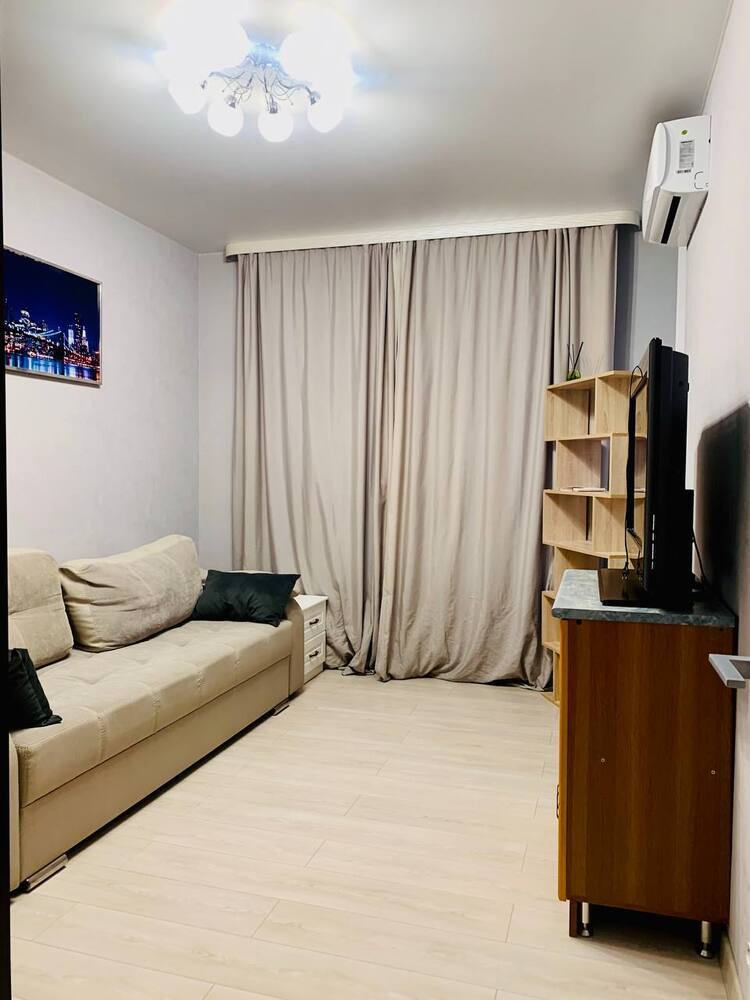 2-к. квартира 55 кв.м, 1/14