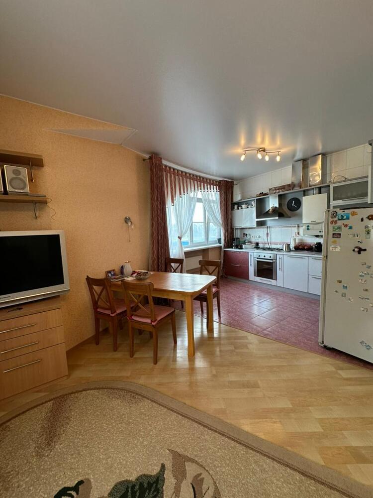 1-к. квартира 64 кв.м, 5/5