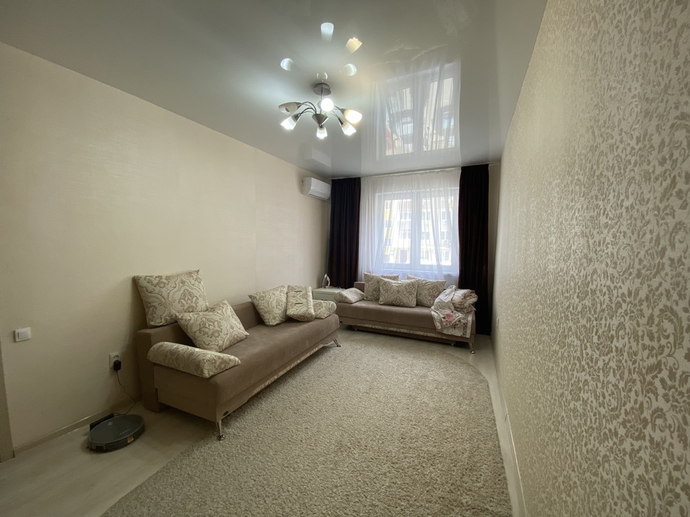 2-к. квартира 53 кв.м, 2/9