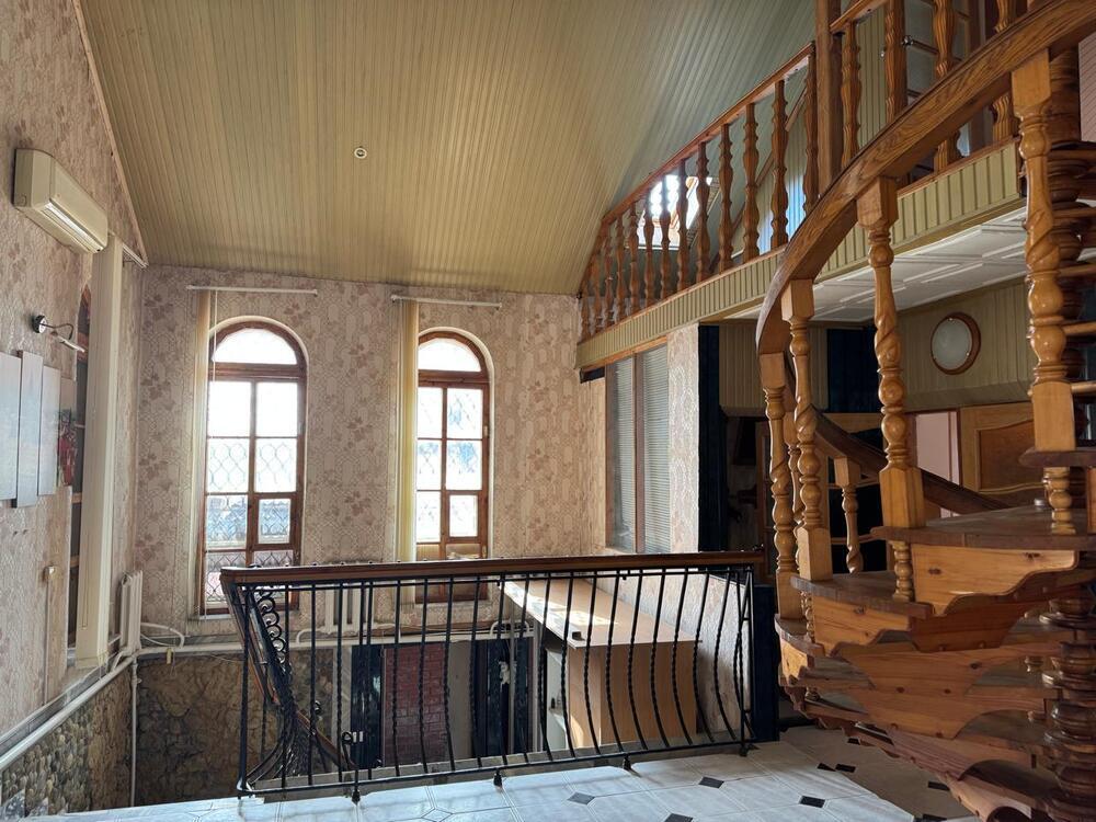 Дом 319 кв.м на участке 3 сот
