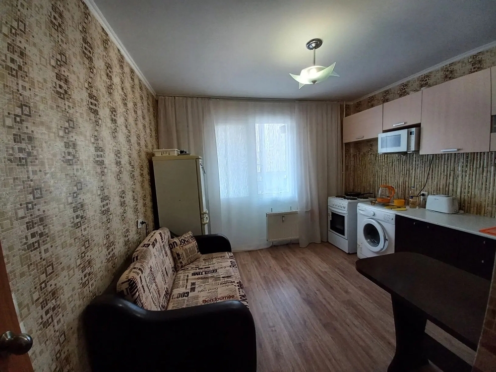 1-к. квартира 36 кв.м, 12/16