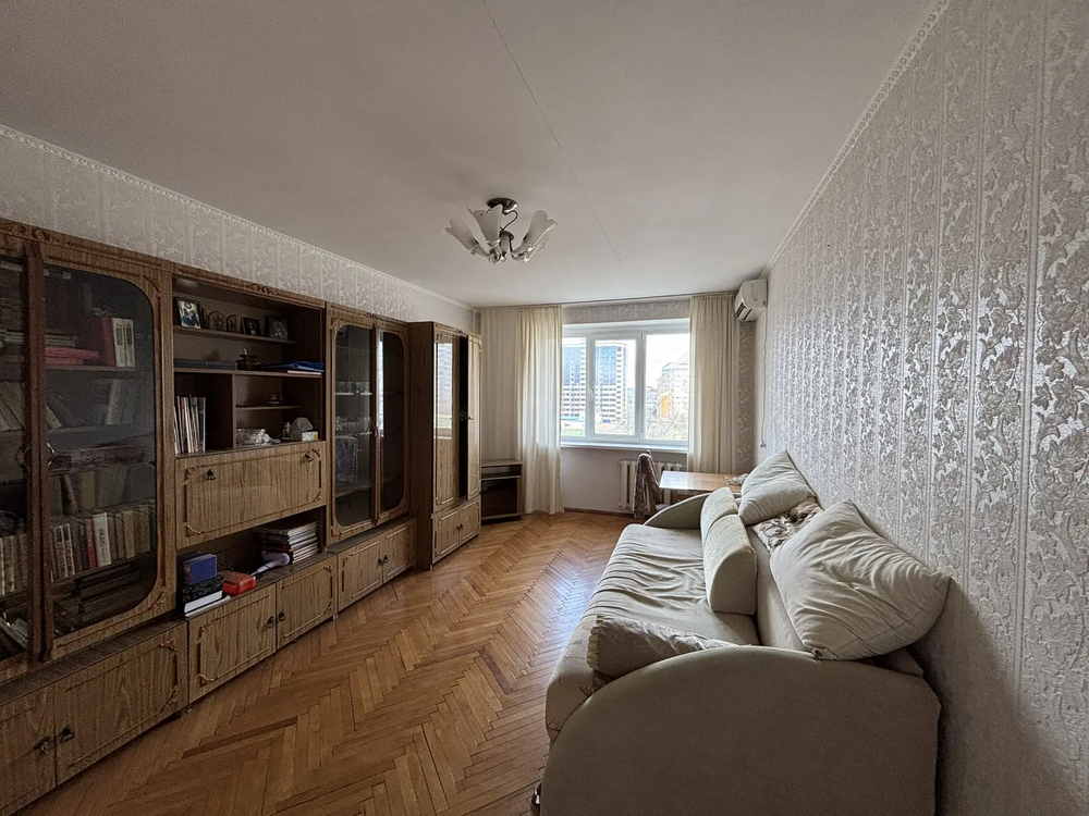 3-к. квартира 68 кв.м, 4/5