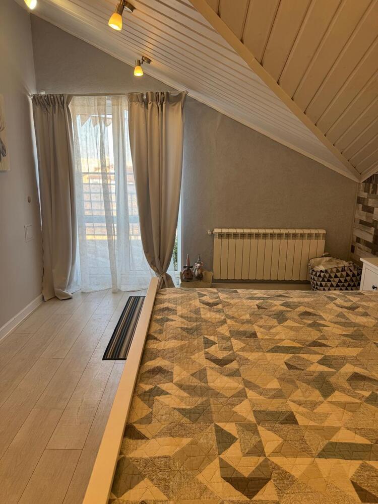 3-к. квартира 121 кв.м, 10/11