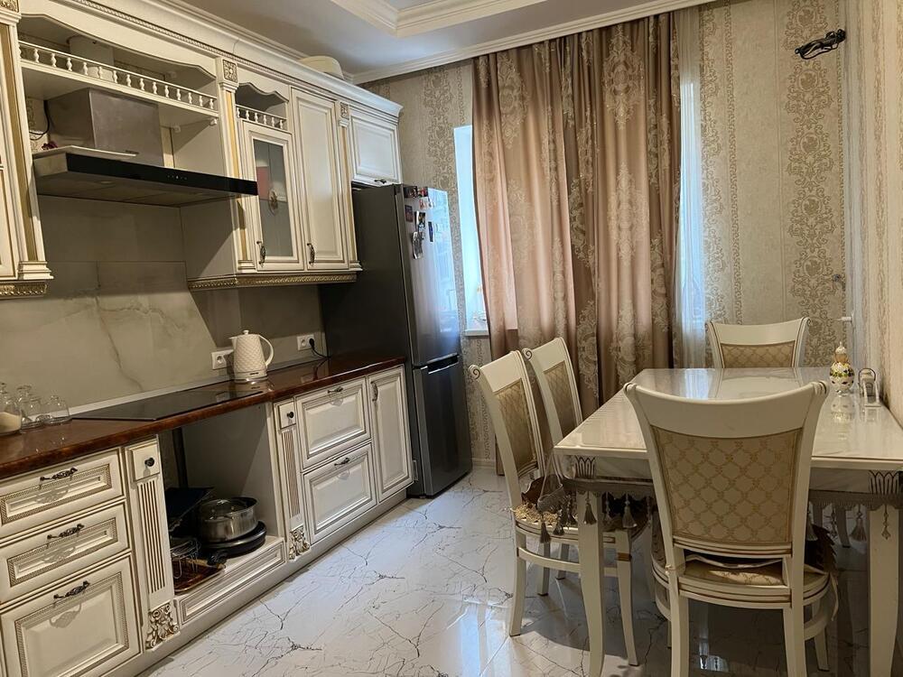 1-к. квартира 46 кв.м, 1/4