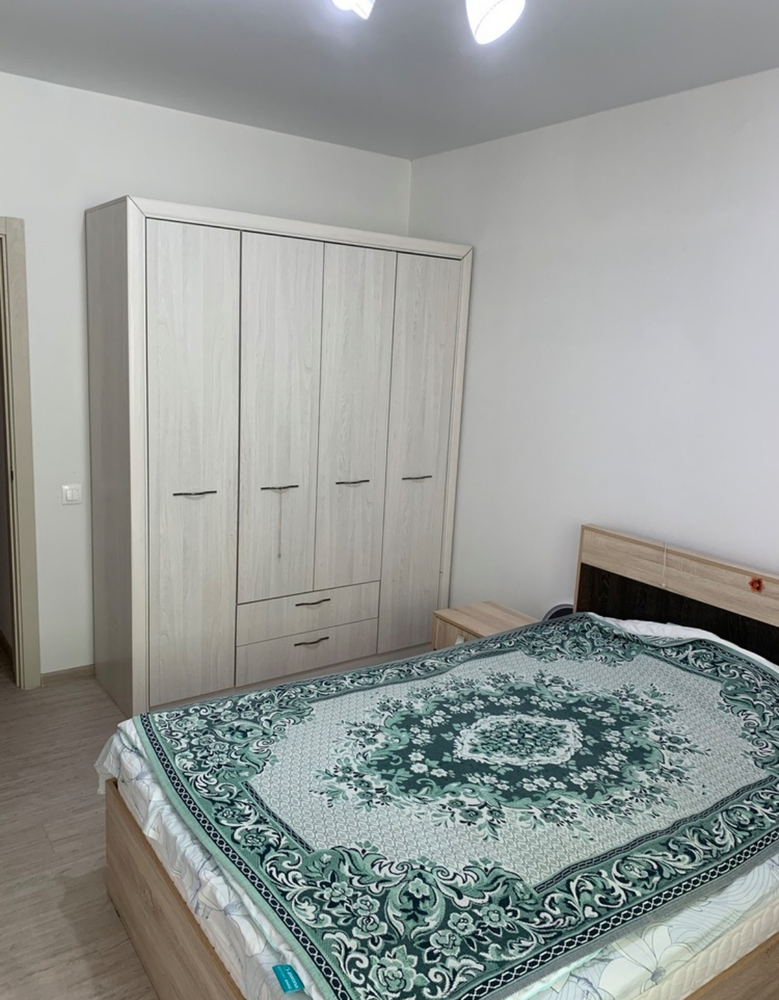 2-к. квартира 67 кв.м, 4/18