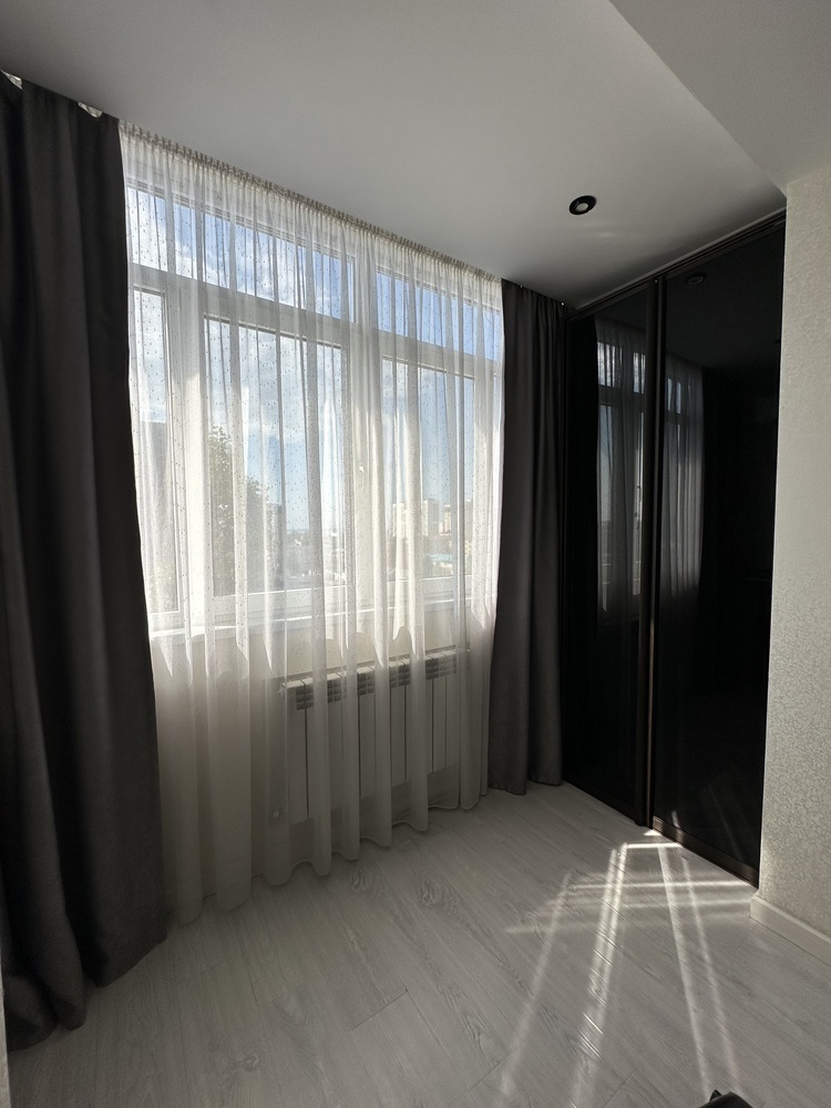 2-к. квартира 70 кв.м, 7/7