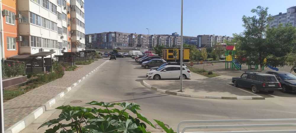 Студия 28 кв.м, 1/16