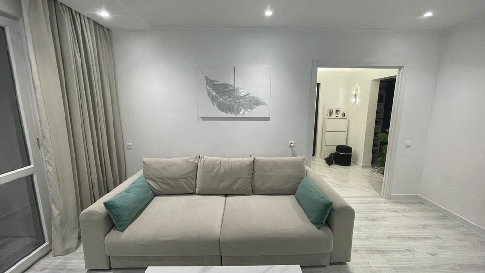 3-к. квартира 81 кв.м, 3/9